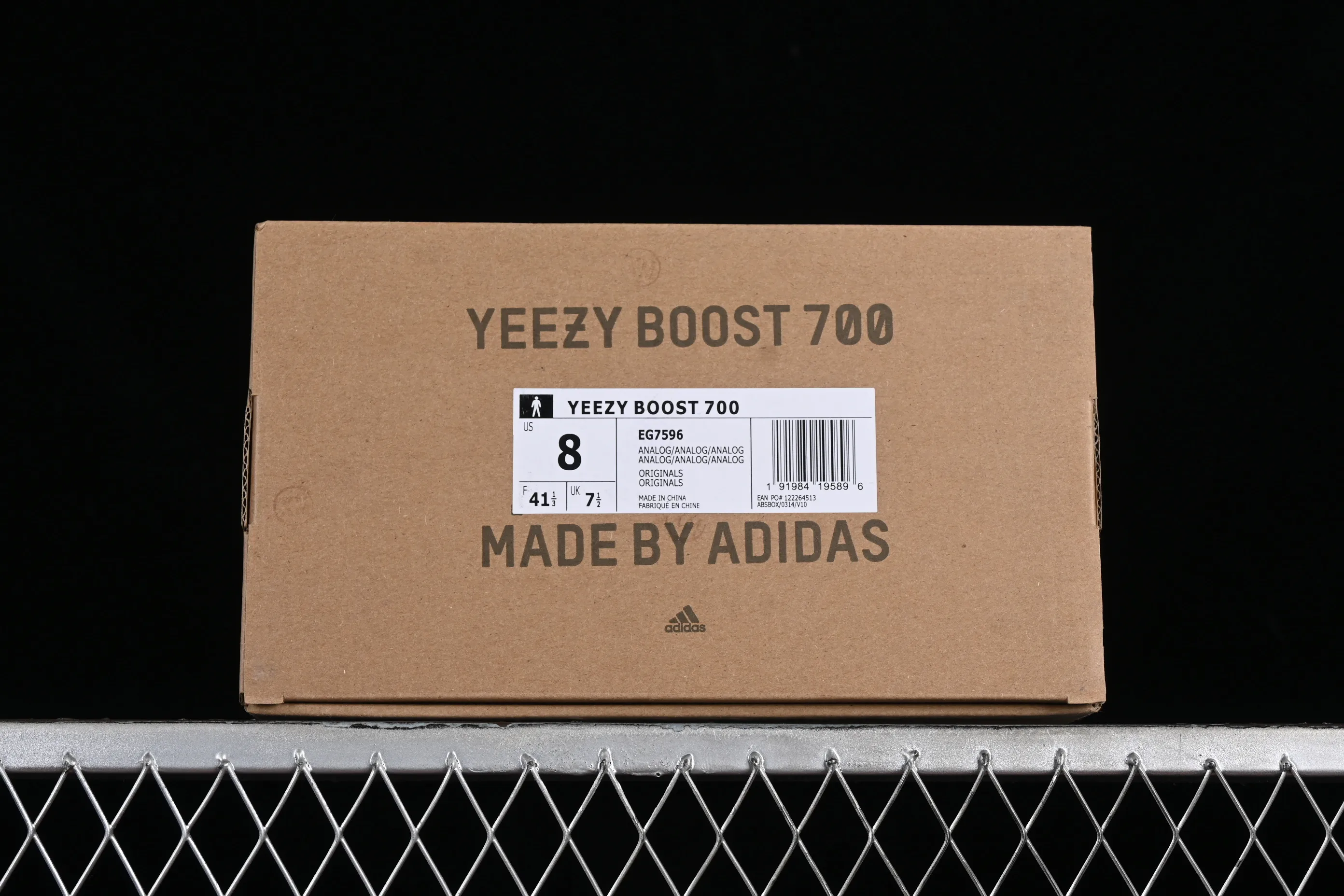 All Categories Ad Yeezy Coconut Series G Version Ad Yeezy Boost 700 "Analog" EG7596 Kanye Coconut 700 3M Reflective Running Shoes